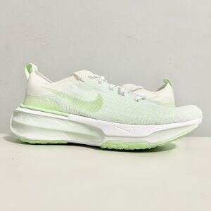 Nike Wmns ZoomX Invincible Run Flyknit 3 “White Green” Women’s Size 10 Sneakers